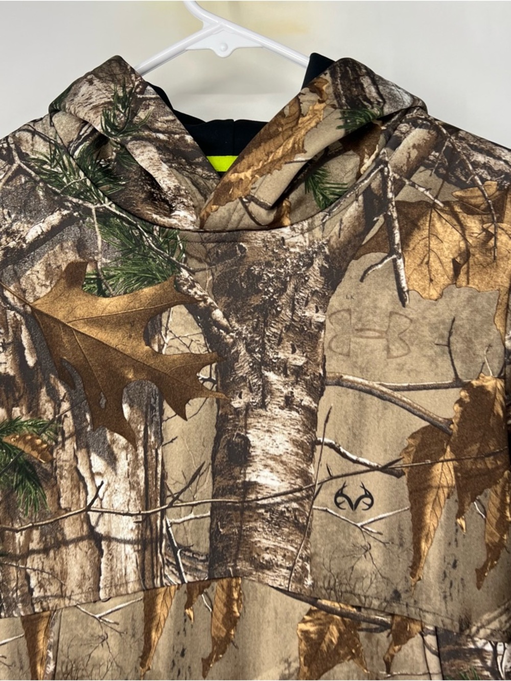 Under armour boys medium hoodie camouflage - Picture 2 of 7